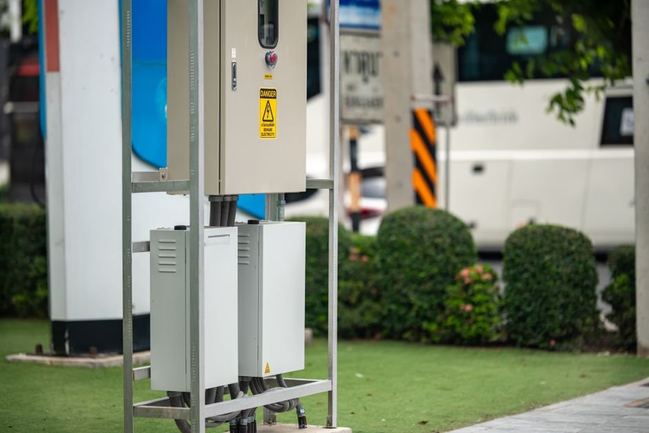 energy storage system and electric vehicle charging equipment installation