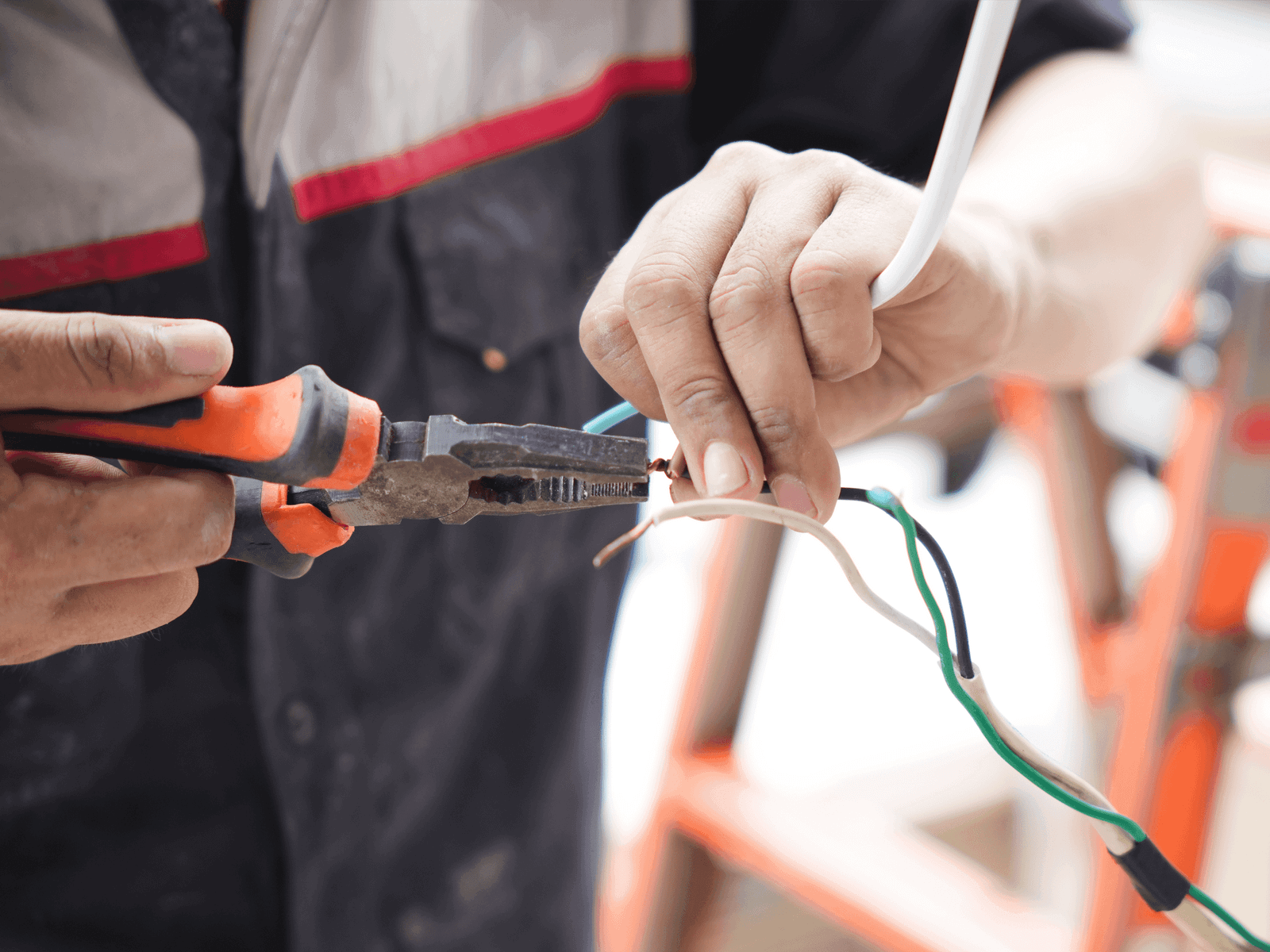 News and Insights 1 5 Warning Signs Your Commercial Electrical System Needs Immediate Attention